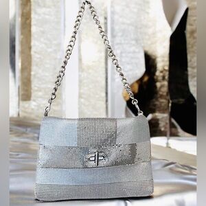 Whiting & Davis Silver Metallic Mesh Clutch Gray Lining, Glamorous w Chain Strap